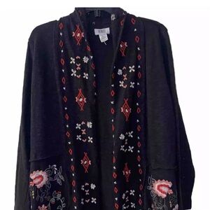 Women’s Monroe And Maine Large Floral Embroidered Cardigan/Sweater. NWOT